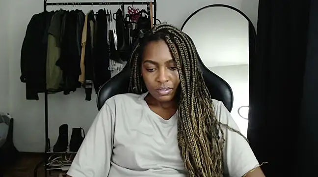 Snapshot of marisilva_br chatting on 02/08/25, 11:45 marisilva br online show from 02/08/25, 11:45