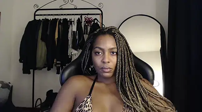 Snapshot of marisilva_br chatting on 02/10/25, 09:36 marisilva br online show from 02/10/25, 09:36