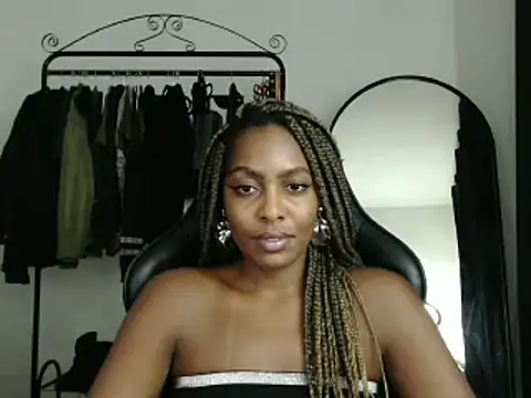 Snapshot of marisilva_br chatting on 02/17/25, 10:58 marisilva br online show from 02/17/25, 10:58