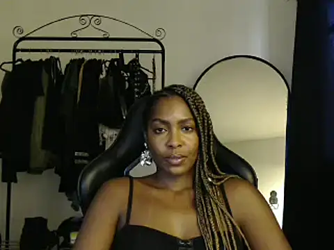 Snapshot of marisilva_br chatting on 03/05/25, 07:38 marisilva br online show from 03/05/25, 07:38