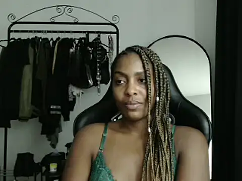 Snapshot of marisilva_br chatting on 03/06/25, 07:21 marisilva br online show from 03/06/25, 07:21