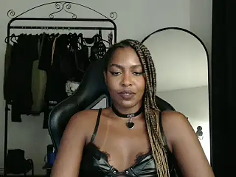 Snapshot of marisilva_br chatting on 03/10/25, 03:23 marisilva br online show from 03/10/25, 03:23