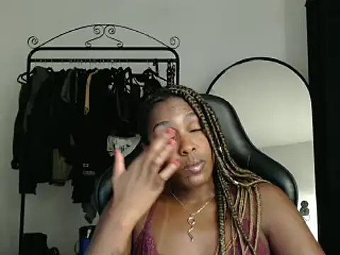 Snapshot of marisilva_br chatting on 03/10/25, 09:18 marisilva br online show from 03/10/25, 09:18