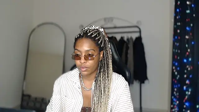 Snapshot of marisilva_br chatting on 09/12/25, 11:26 marisilva br online show from 09/12/25, 11:26