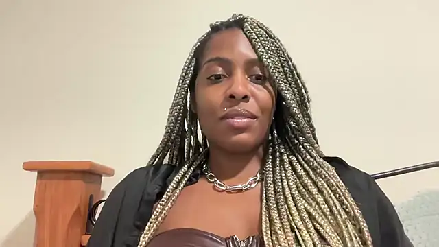 Snapshot of marisilva_br chatting on 09/18/25, 02:02 marisilva br online show from 09/18/25, 02:02