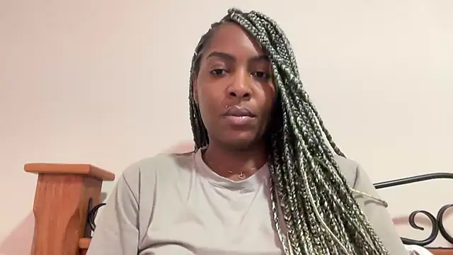 Snapshot of marisilva_br chatting on 10/16/25, 04:19 marisilva br online show from 10/16/25, 04:19