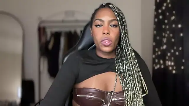 marisilva br online show from 11/03/25, 09:27