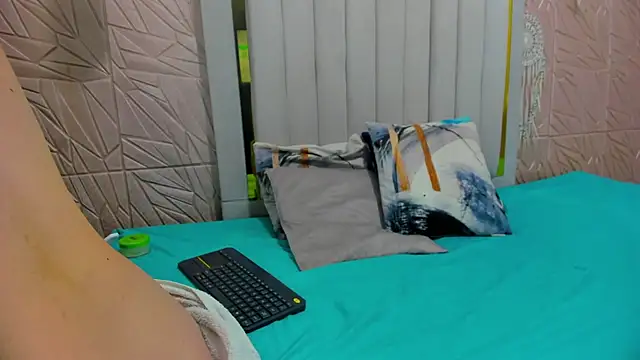 Ammy Connor1 online show from 11/04/25, 08:30