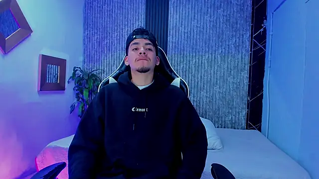 Mike 0233  online show from 01/16/26, 04:05