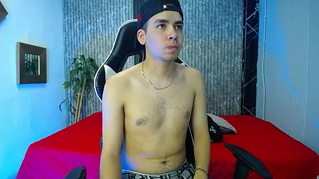 Mike 0233  online show from 02/15/26, 08:46