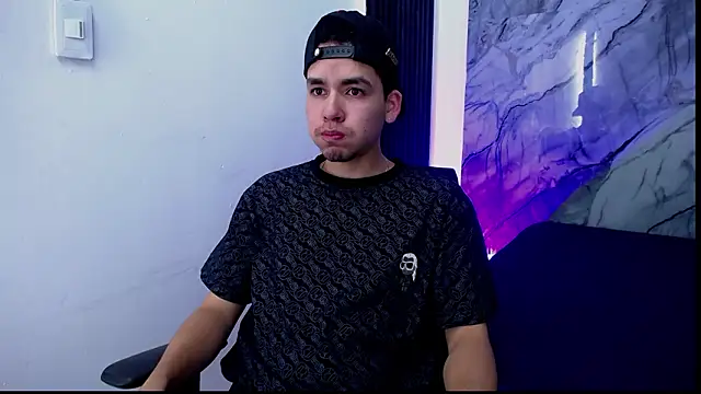 Mike 0233  online show from 02/27/26, 08:09