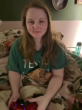 Snapshot of GingerSnap33 chatting on 01/29/25, 04:36 GingerSnap33 online show from 01/29/25, 04:36