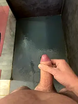 thestringer online show from 10/04/25, 08:34