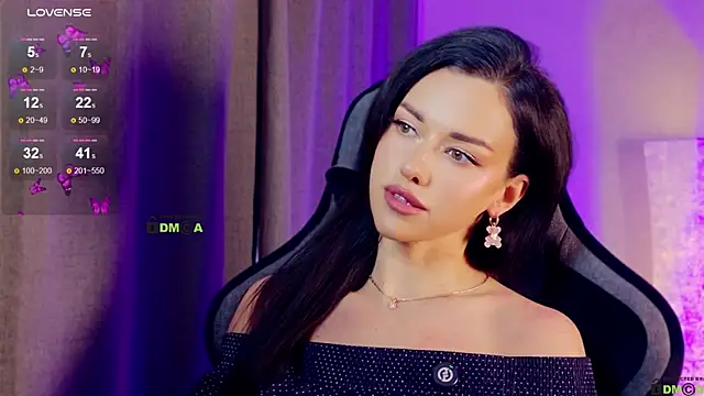 Snapshot of -CrazyAnna- chatting on 04/07/26, 10:37 -CrazyAnna- online show from 04/07/26, 10:37