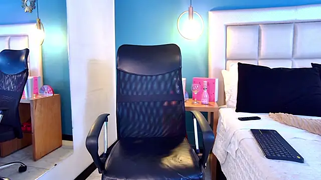 Miss ary online show from 02/27/25, 03:15