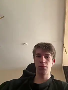 Snapshot of Maxi170301 chatting on 04/26/26, 06:00 Maxi170301 online show from 04/26/26, 06:00