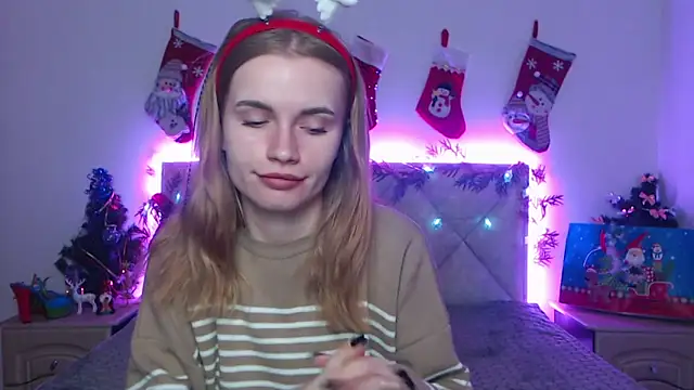 MargaritaKiss online show from 12/17/25, 07:09