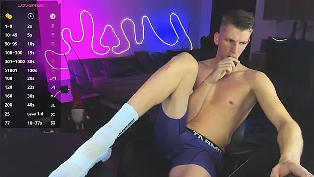 Snapshot of Brad_Maloney chatting on 01/18/26, 08:12 Brad Maloney online show from 01/18/26, 08:12