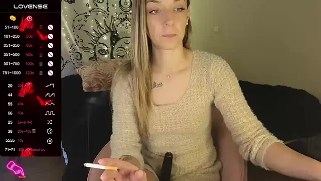 Snapshot of Nikiita-28 chatting on 12/11/24, 02:54 Nikiita-28 online show from 12/11/24, 02:54