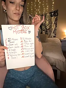 Nikiita-28 online show from 02/13/26, 03:30