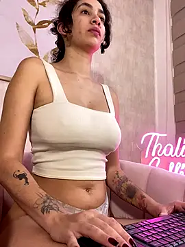 thaliacollins online show from 10/11/25, 12:58