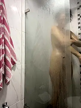 thaliacollins online show from 10/13/25, 12:49