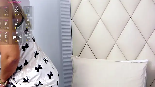 Snapshot of GinaBear chatting on 03/15/25, 10:33 GinaBear online show from 03/15/25, 10:33