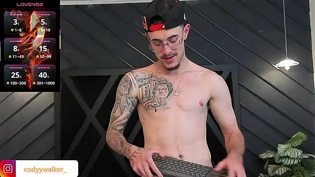 CodyWalkerR online show from 02/03/26, 06:40