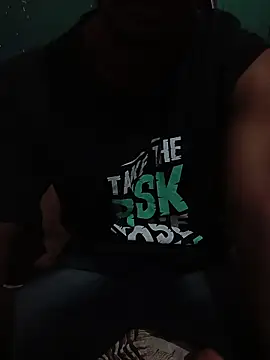 Snapshot of SahilBBC-0 chatting on 11/12/25, 08:26 SahilBBC-0 online show from 11/12/25, 08:26