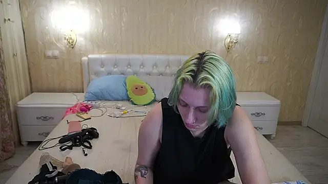 Snapshot of LunaaMayy chatting on 06/19/26, 11:08 LunaaMayy online show from 06/19/26, 11:08