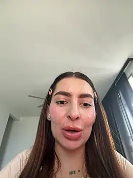 caralella online show from 07/11/26, 10:00