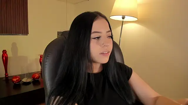 Snapshot of Maaiitee chatting on 05/01/26, 03:38 Maaiitee online show from 05/01/26, 03:38