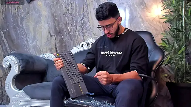 Liam Kleiin online show from 02/15/25, 11:39