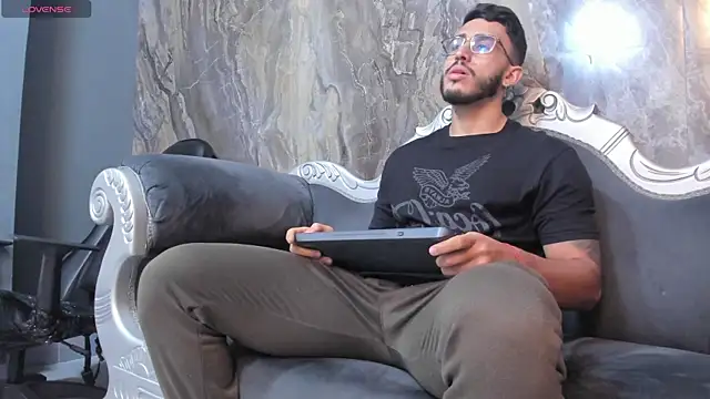 Liam Kleiin online show from 02/26/25, 11:41