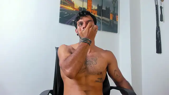 JuanBlade online show from 12/16/25, 03:11