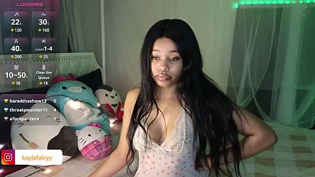 Snapshot of lovekaylaa chatting on 12/29/24, 12:12 lovekaylaa online show from 12/29/24, 12:12