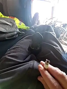 Snapshot of smartzy chatting on 03/05/26, 10:33 smartzy online show from 03/05/26, 10:33