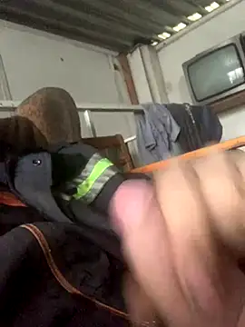 Snapshot of Boysex227 chatting on 12/03/24, 08:49 Boysex227 online show from 12/03/24, 08:49