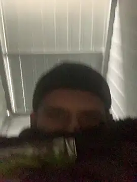 Snapshot of Boysex227 chatting on 12/28/24, 09:20 Boysex227 online show from 12/28/24, 09:20