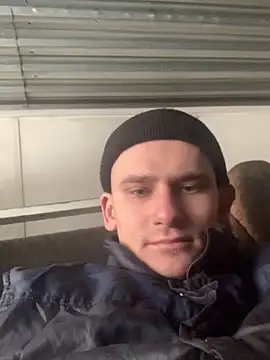 Snapshot of Boysex227 chatting on 02/05/25, 08:00 Boysex227 online show from 02/05/25, 08:00