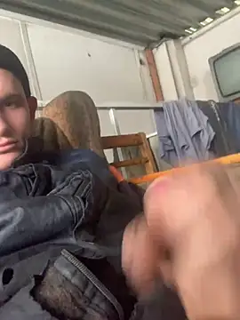 Snapshot of Boysex227 chatting on 02/05/25, 11:12 Boysex227 online show from 02/05/25, 11:12