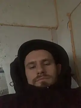 Snapshot of Boysex227 chatting on 10/19/25, 04:13 Boysex227 online show from 10/19/25, 04:13