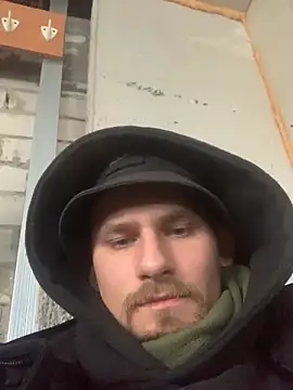 Snapshot of Boysex227 chatting on 12/15/25, 08:51 Boysex227 online show from 12/15/25, 08:51