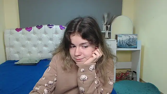 TinaRedly online show from 10/05/25, 05:50