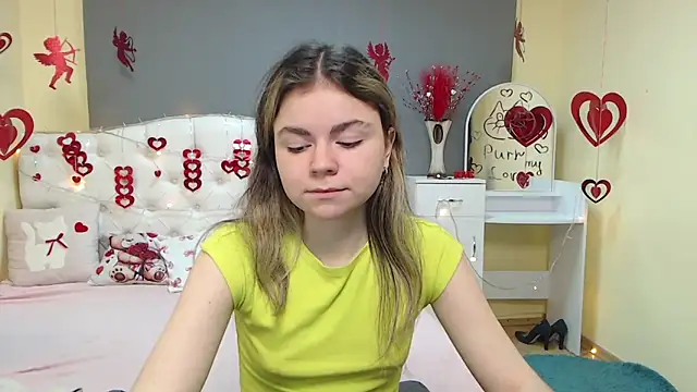 TinaRedly online show from 02/10/26, 07:40