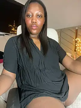 Snapshot of kellya_ chatting on 02/06/25, 09:38 kellya online show from 02/06/25, 09:38