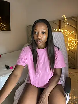 kellya  online show from 04/15/26, 08:53