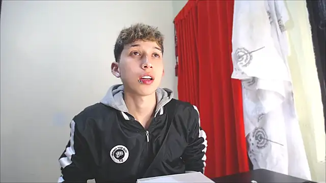  Thomas hot  online show from 01/20/25, 05:16