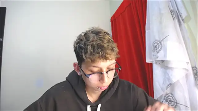  Thomas hot  online show from 01/23/25, 10:54