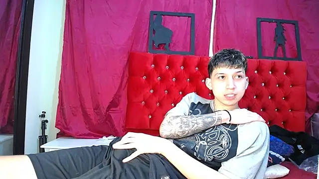  Thomas hot  online show from 03/09/25, 11:14